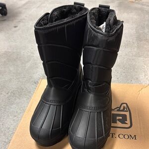 Polar Black Winter Snow Boots sz 8 men’s 10 woman’s -New